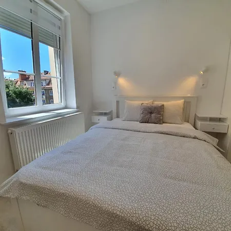 아파트 Przy Starowce - Hampton - In Old Town - Main Square, Amazing View, Location!